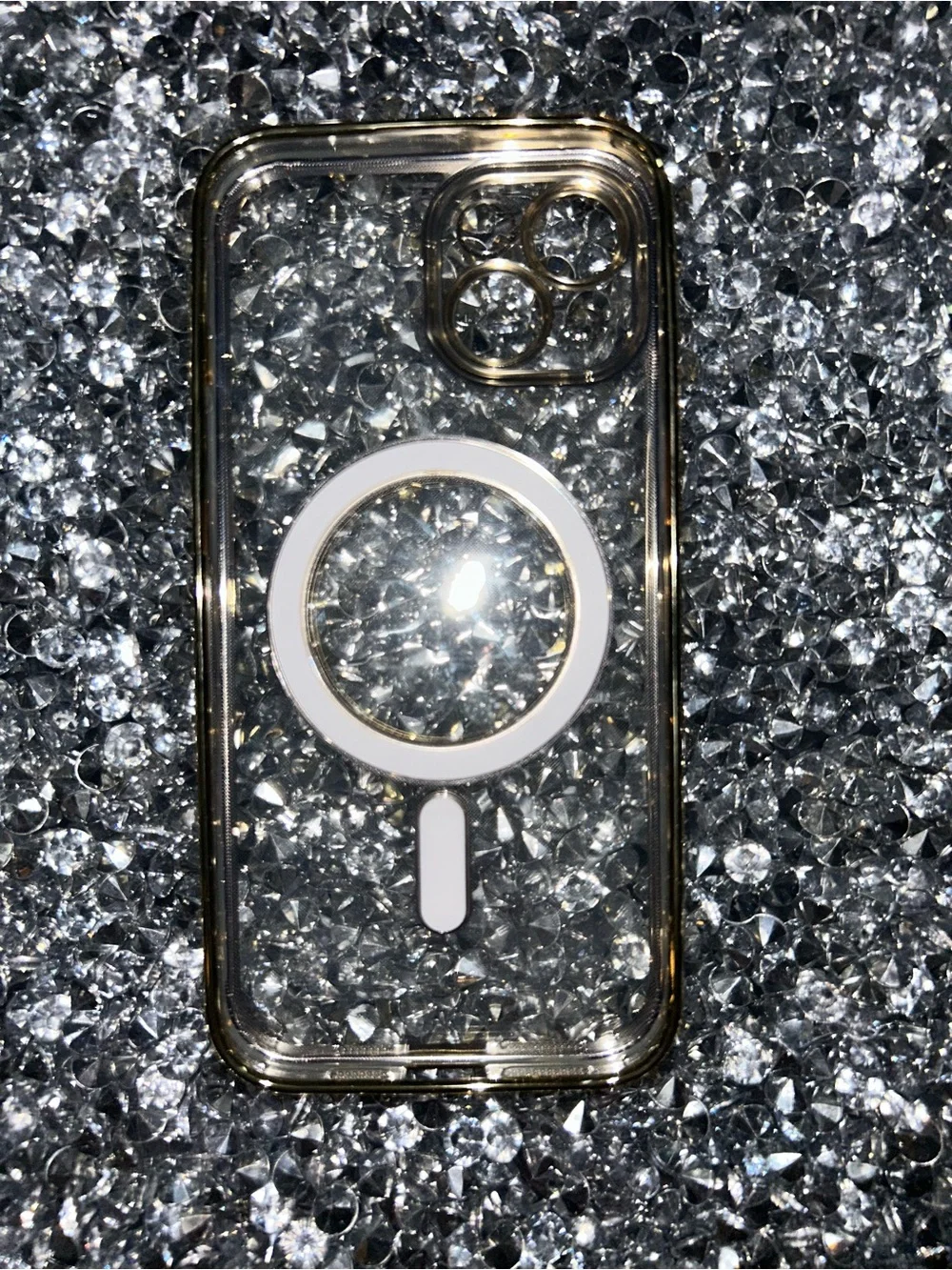 Clear Phone Case with Gold MagSafe Ring iPhone 15